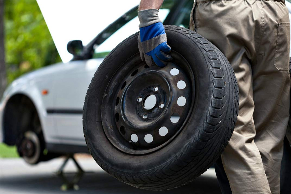 Mobile tyre replacement at your location